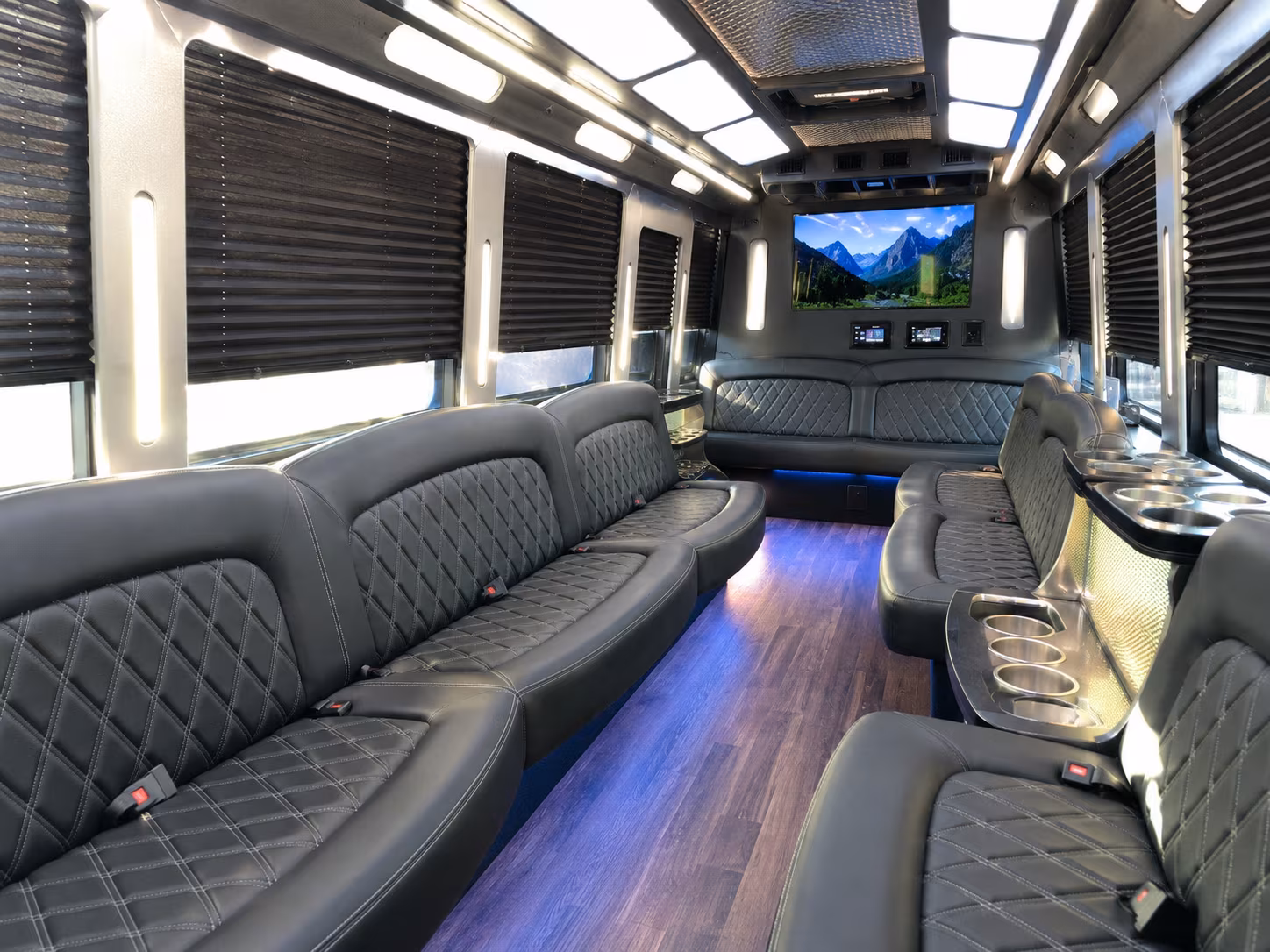 bridal party buses with the amenities to match your celebration