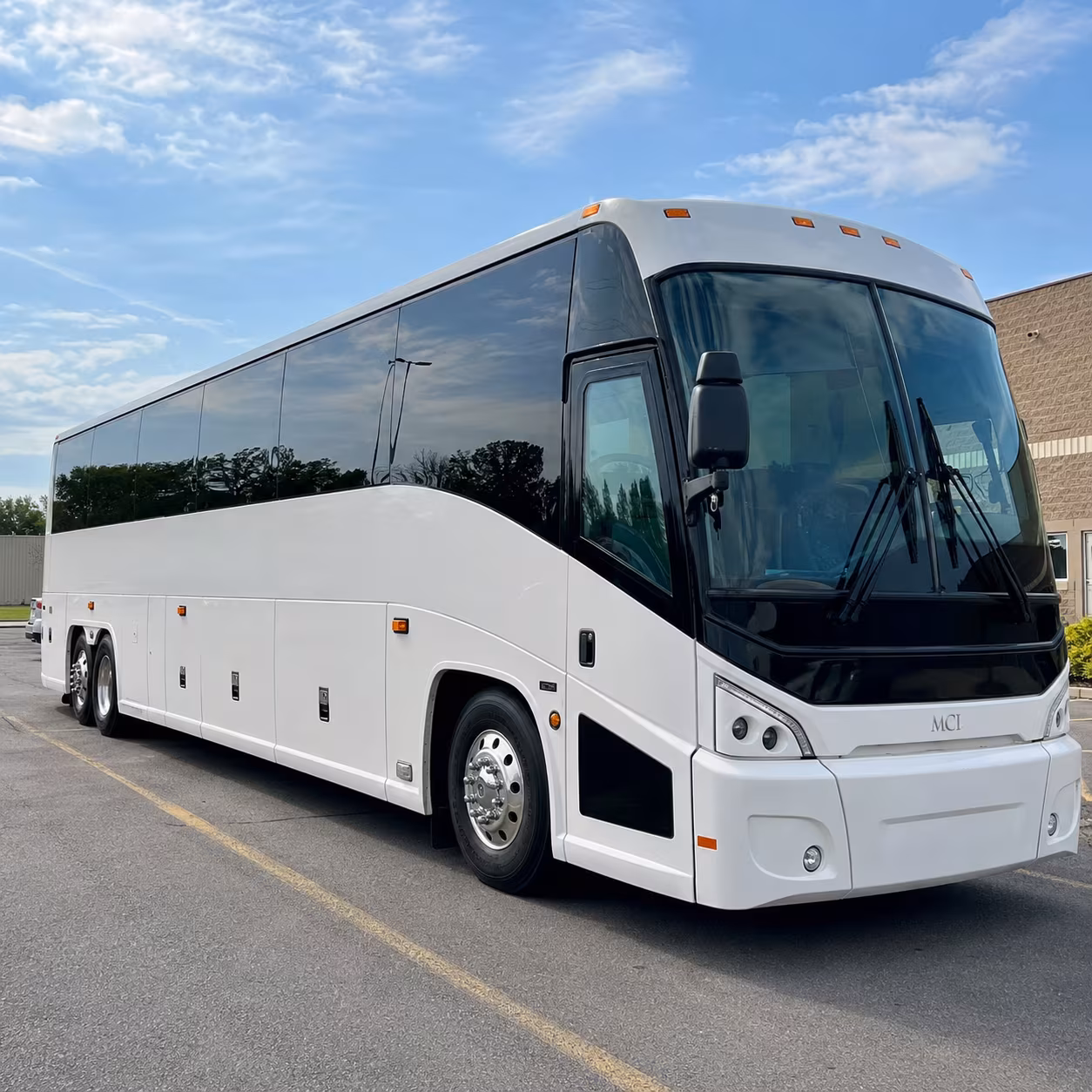 keep the party going between venues with a sugar land concert party bus